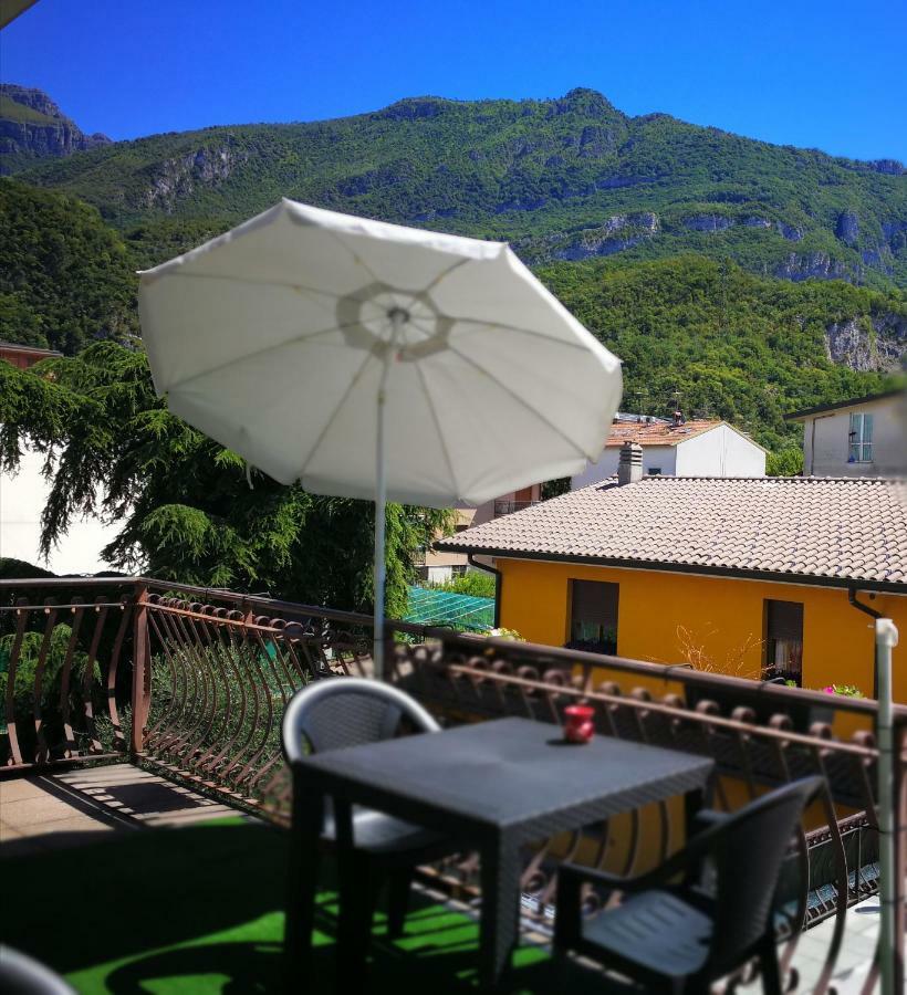 B&B Il Giardino Delle Fate Lecco Esterno foto